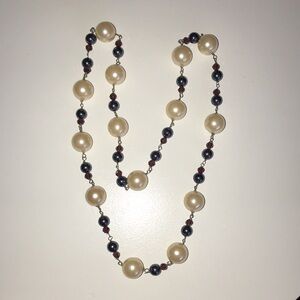 Handmade Necklace - Swarovski Amethyst & Pearl​​​